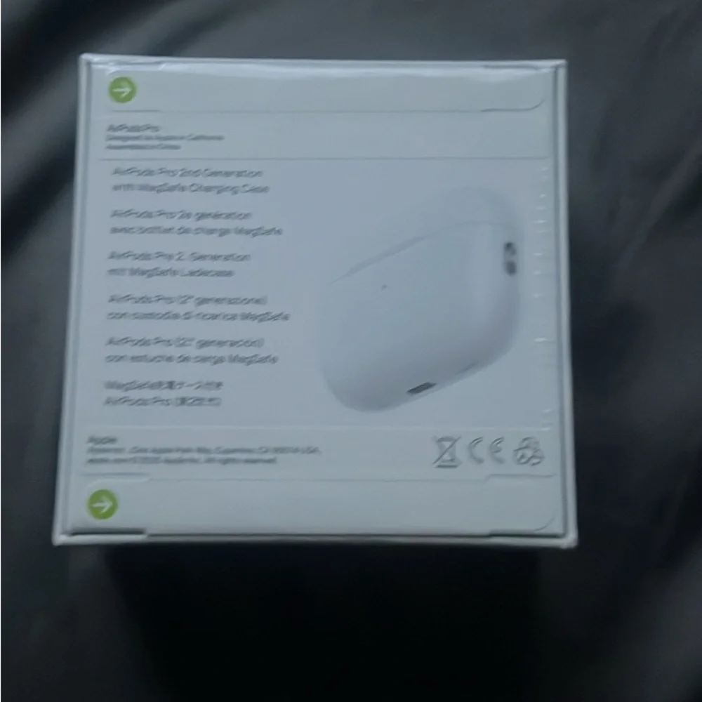 Wireless Earbuds with Charging Case - White